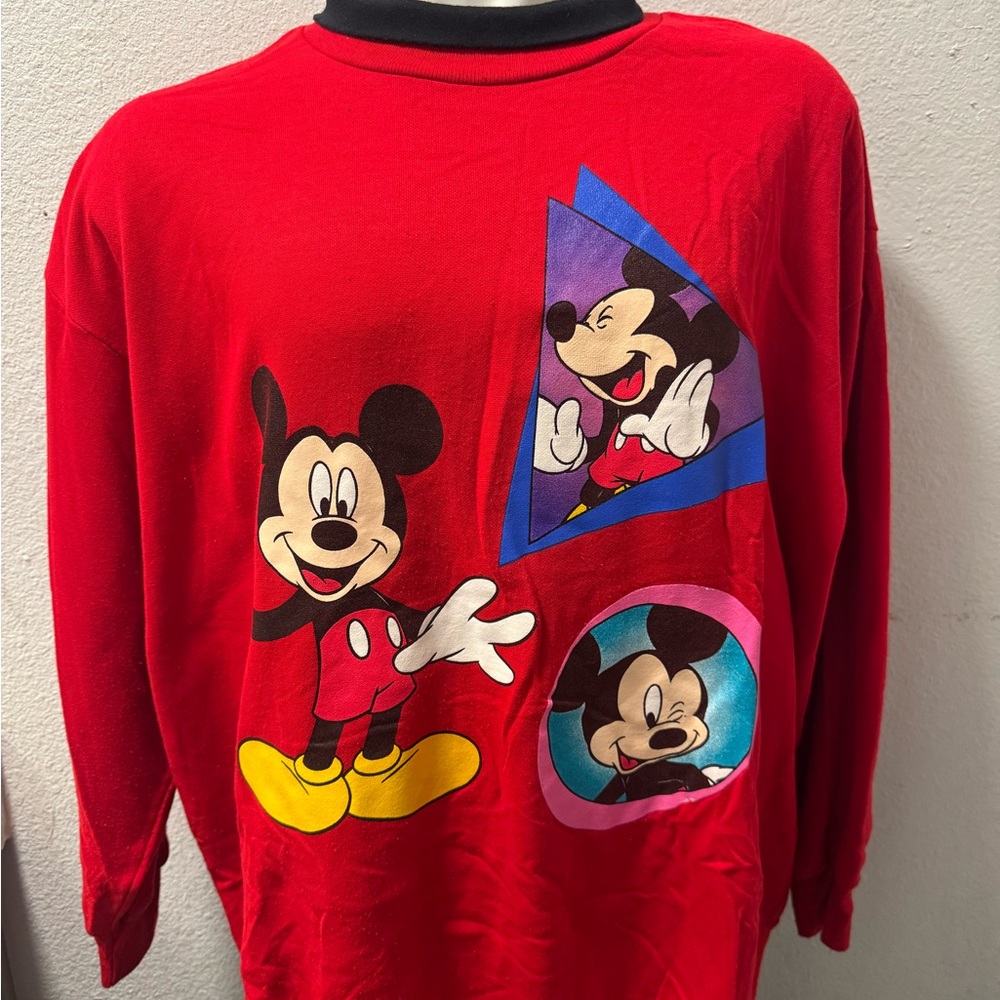 90s Disney Mickey Unlimited Black and Red Apparel